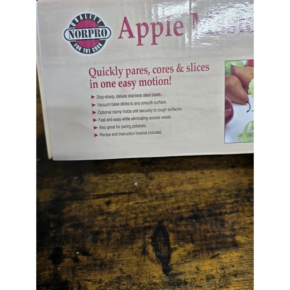 Norpro‎ Apple Master Peeler Parer Slicer & Corer w Blade 866R Vacuum Base